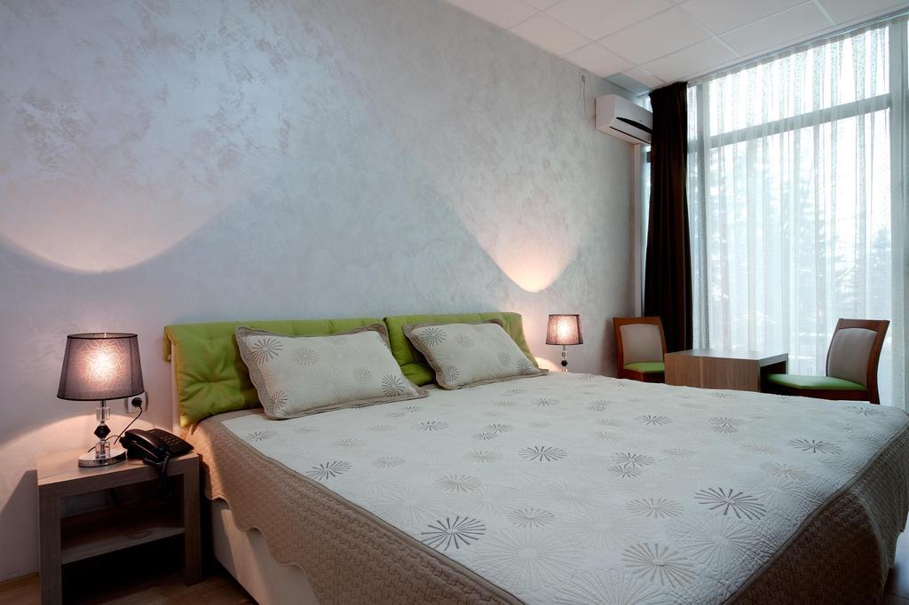 Green Center Gili Gostivar Room photo